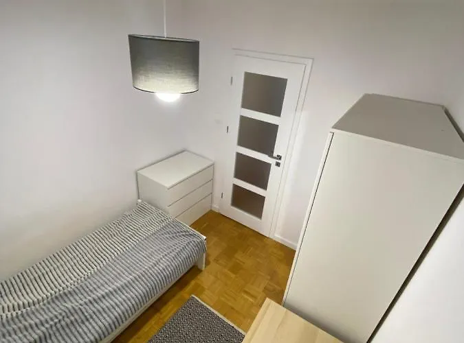 Pokoj Do Wynajmu Na Doby Hotel *